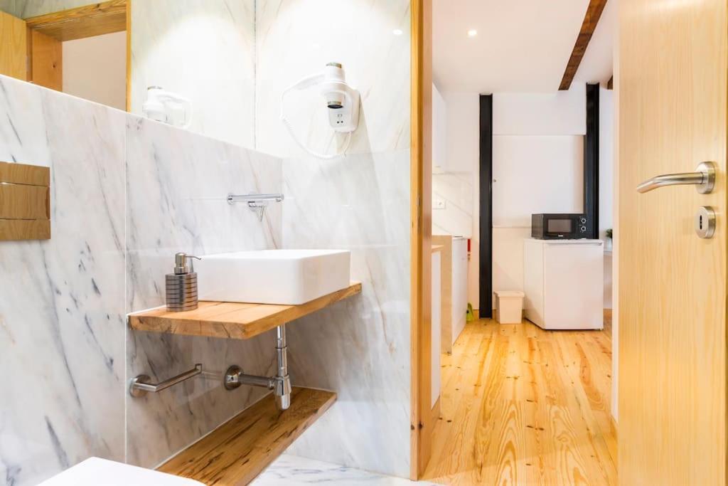 1e Brand New Right In The Heart Of Alfama Apartamento Lisboa